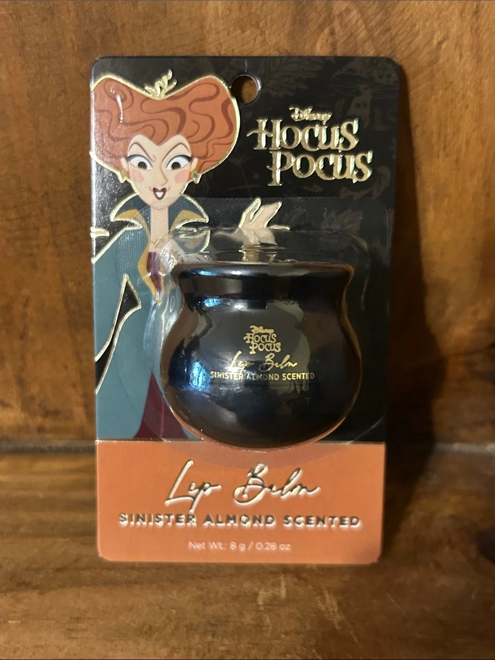 Disney Hocus Pocus themed cauldron shaped lip balms set of 4 NEW